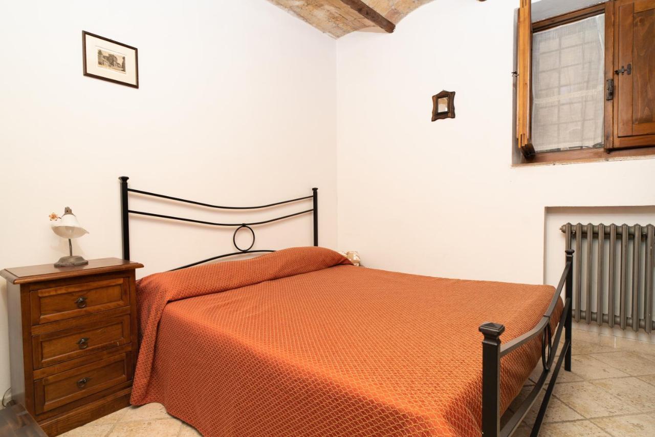 La Casa Dell' Etrusco Villa Tarquinia Exteriör bild