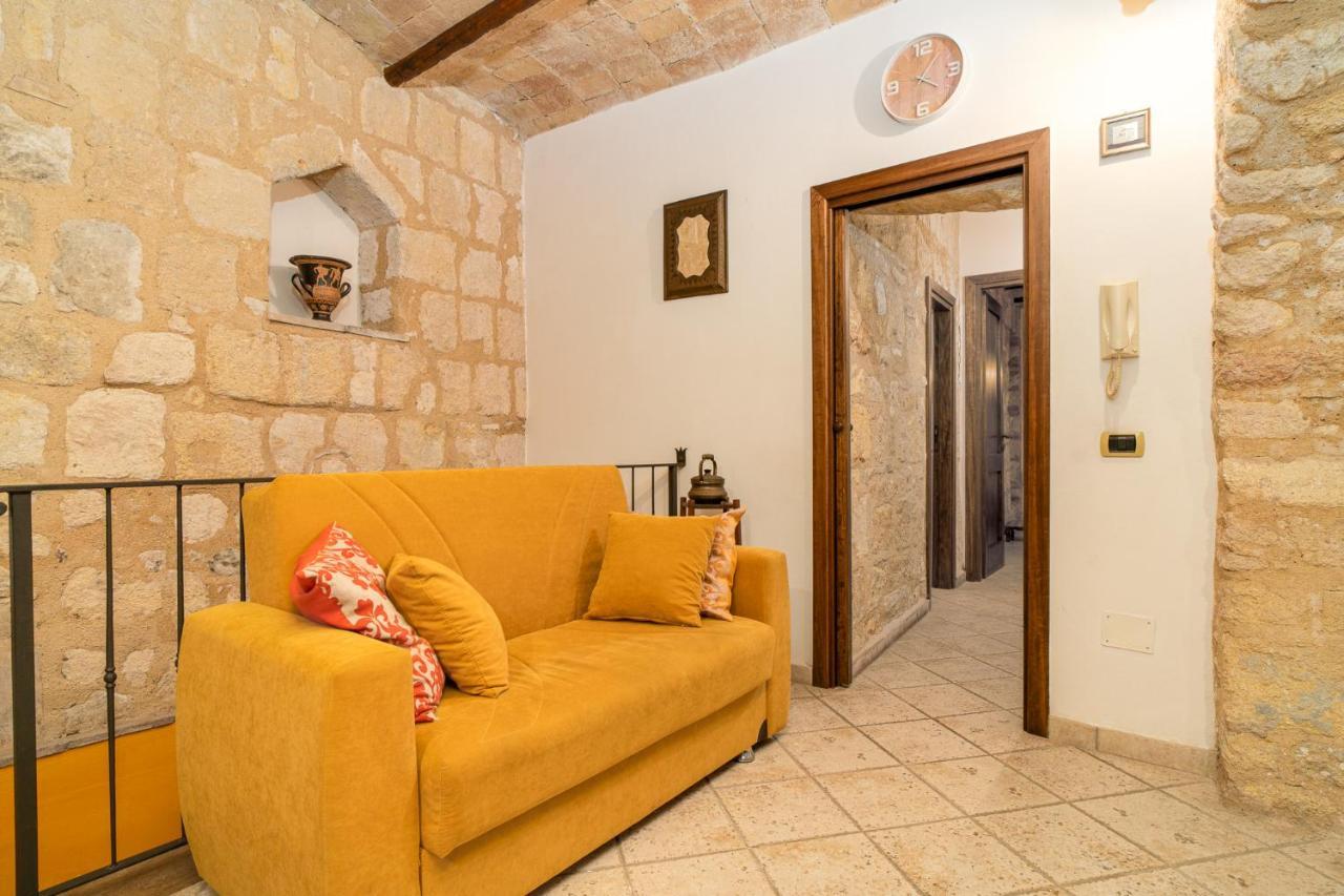 La Casa Dell' Etrusco Villa Tarquinia Exteriör bild