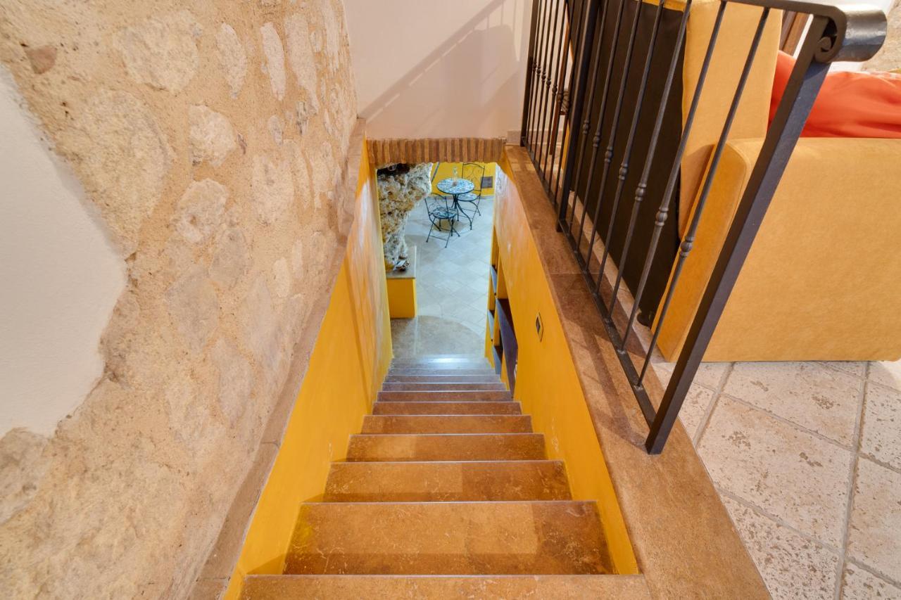 La Casa Dell' Etrusco Villa Tarquinia Exteriör bild
